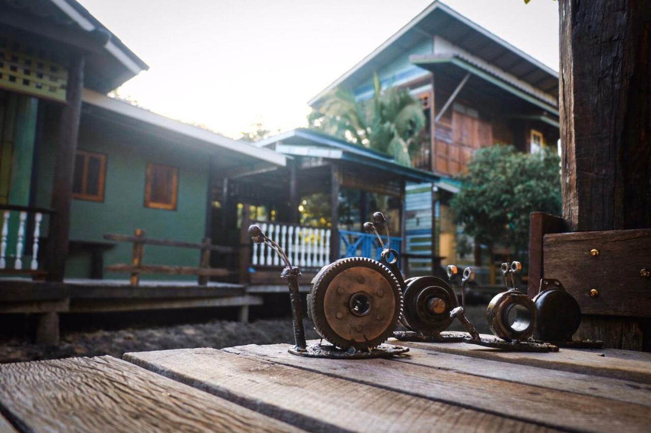 Baanya Homestay Ko Kret Nonthaburi Exterior photo
